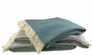 Unbrushed Herringbone Throw: Cream/Sky