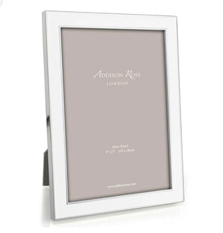 White enamel trim photo frame 5x7